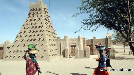 The centuries-old Djingareyber mosque is made mainly of mud and wood