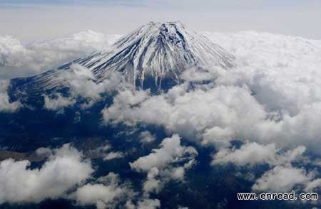 Japan’s iconic Mount Fuji looks likely to win recognition as a World Heritage site.