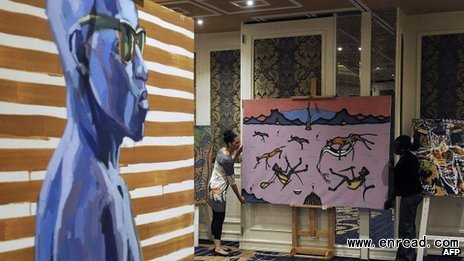 Piece from artists in Kenya, Ethiopia, Sudan, Tanzania and Uganda are for sale