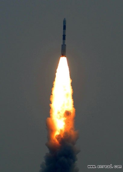 印度成功发射太空望远镜与六颗卫星_科学技术